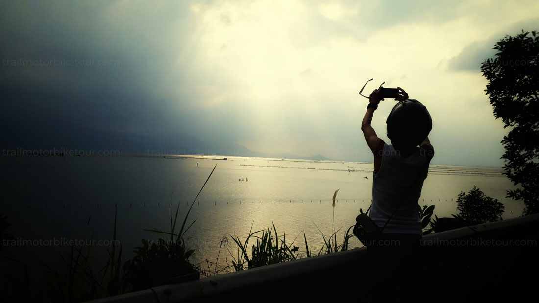 1-way trip: pickup in Da Nang/Hoi An and drop-off in Hue